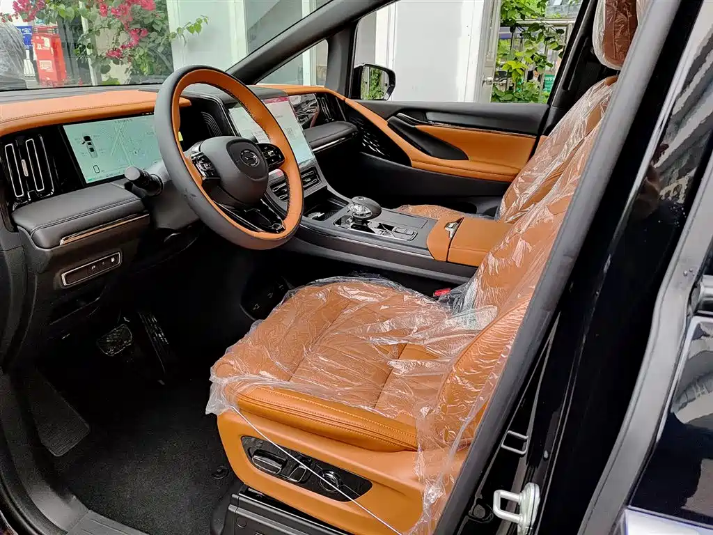GAC Trumpchi Trumpchi E9 2025 Model E9 Super Fast Charging Premium фото 7