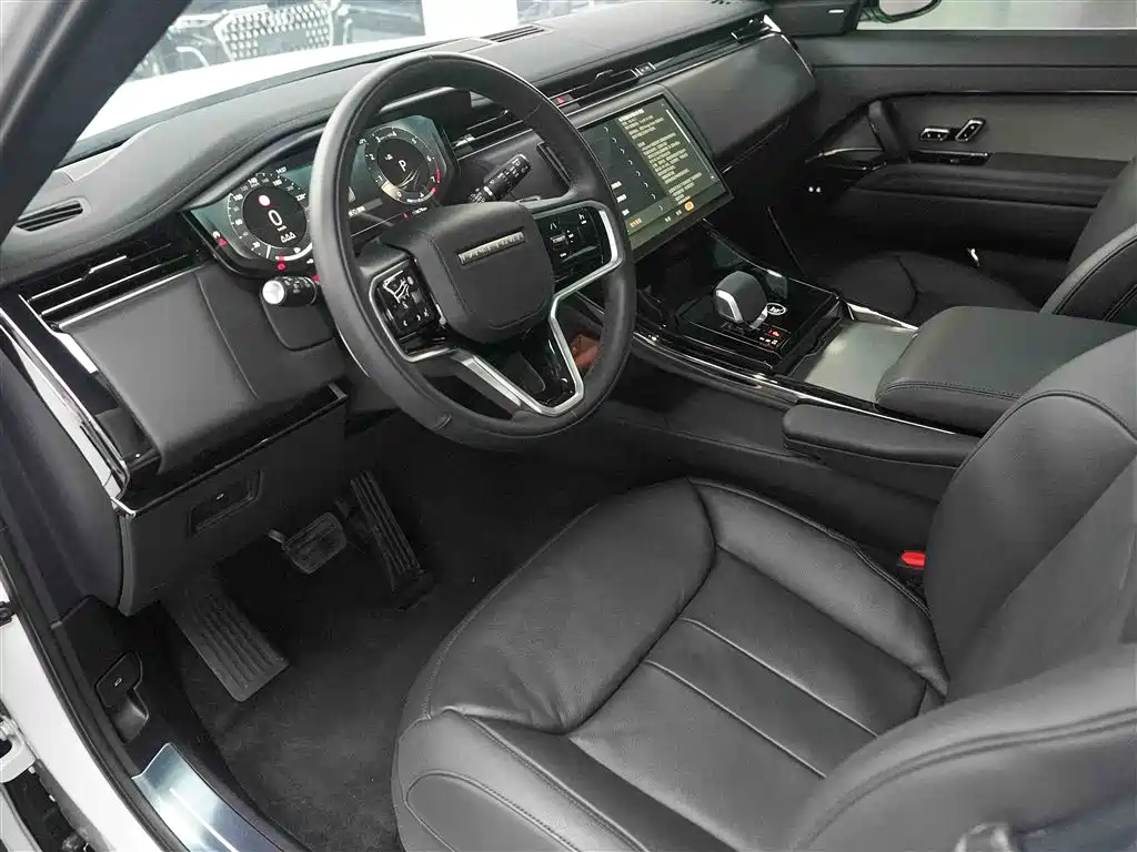 Land Rover Range Rover Sport 2025 360PS S фото 8