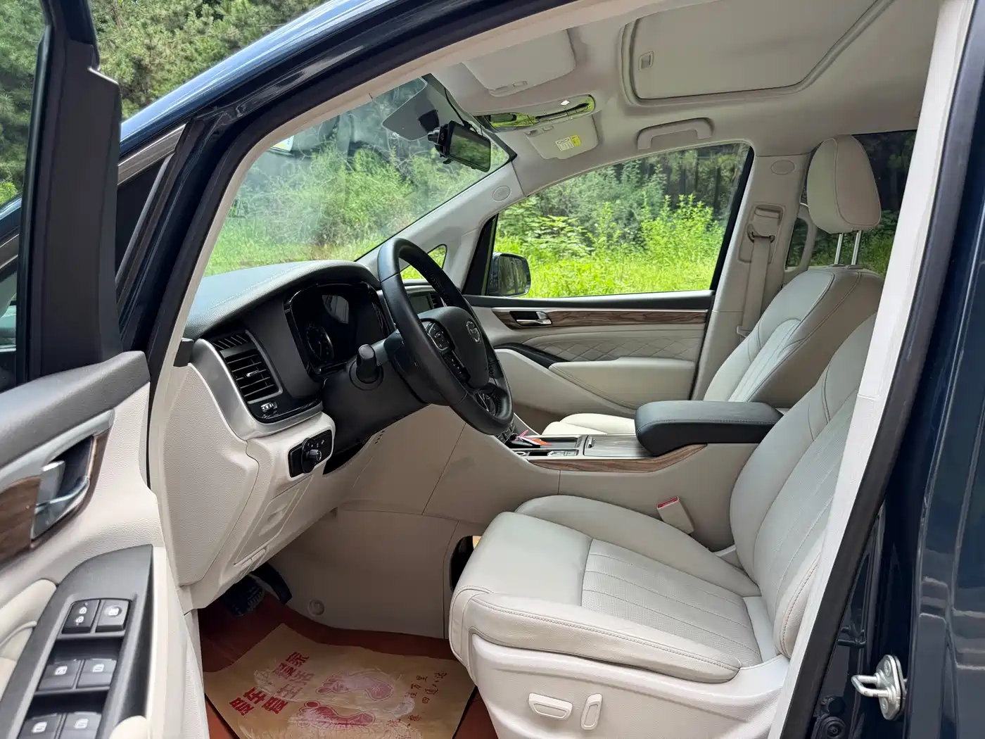 GAC Trumpchi Trumpchi M8 2018 2018 320T Exclusive Edition