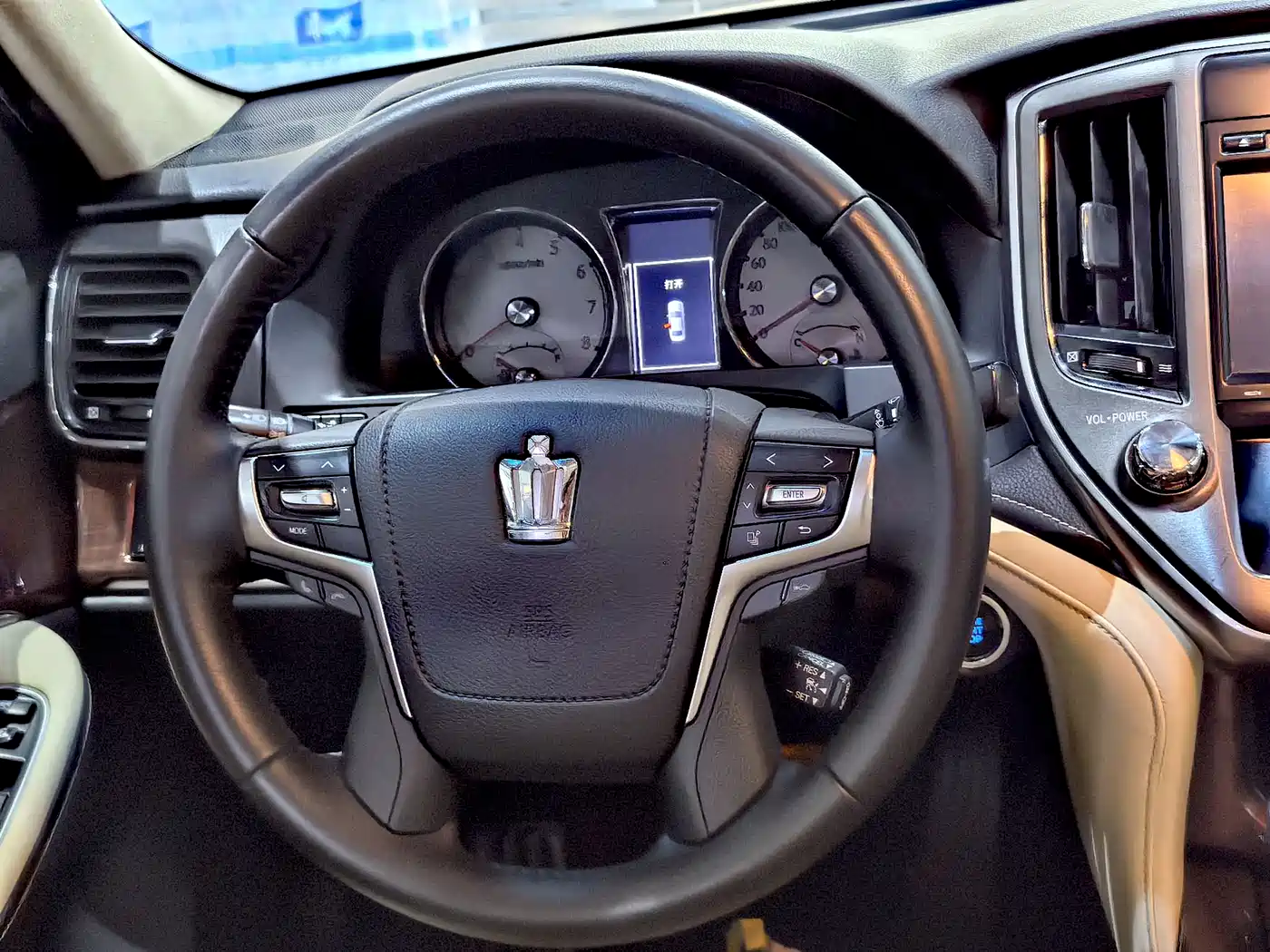 Toyota Crown 2015 2.0T Fashion фото 12