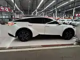 صورة 4 - Toyota bZ5