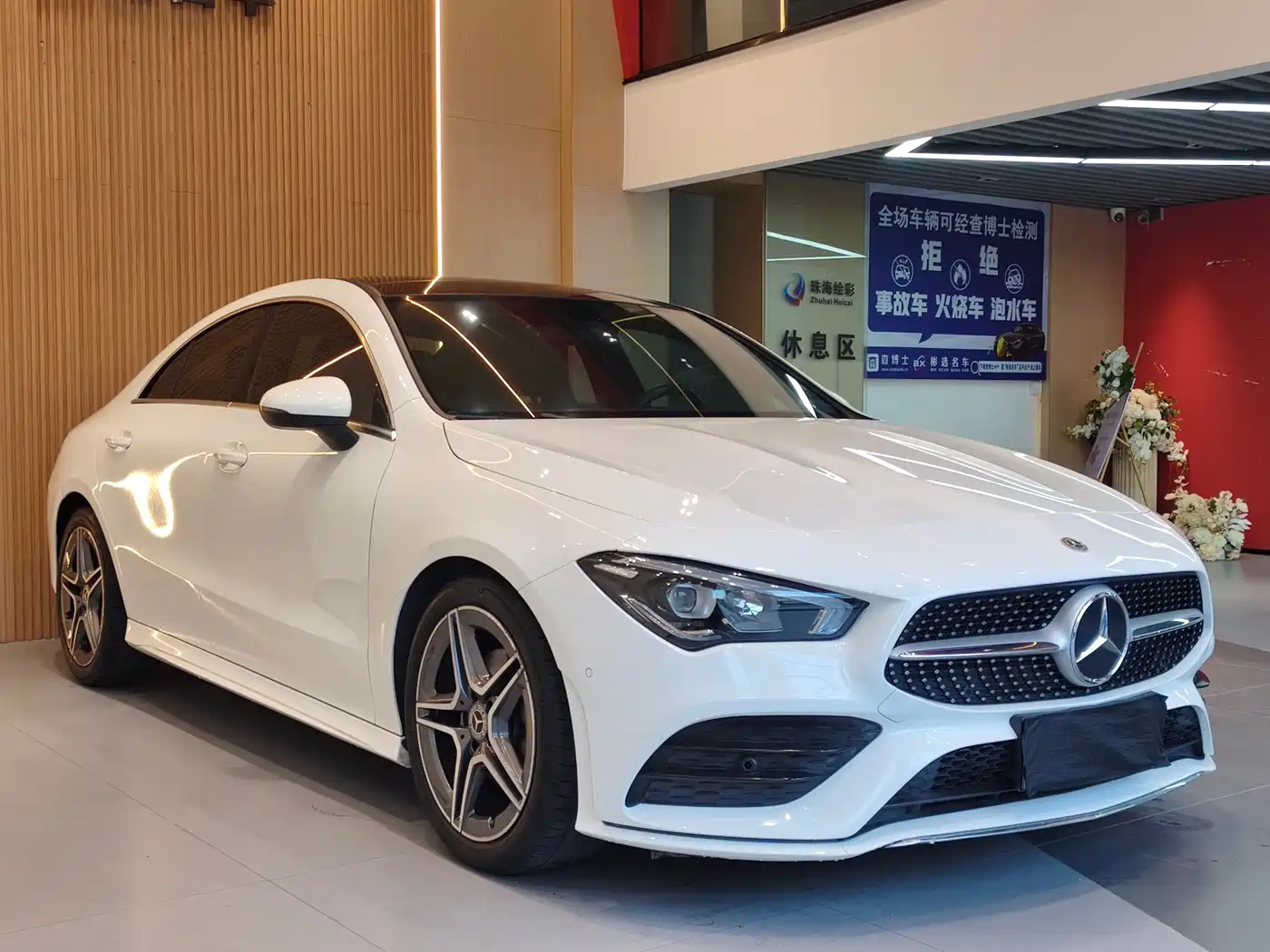 Mercedes-Benz CLA (Import) 2021 CLA 200 фото 3