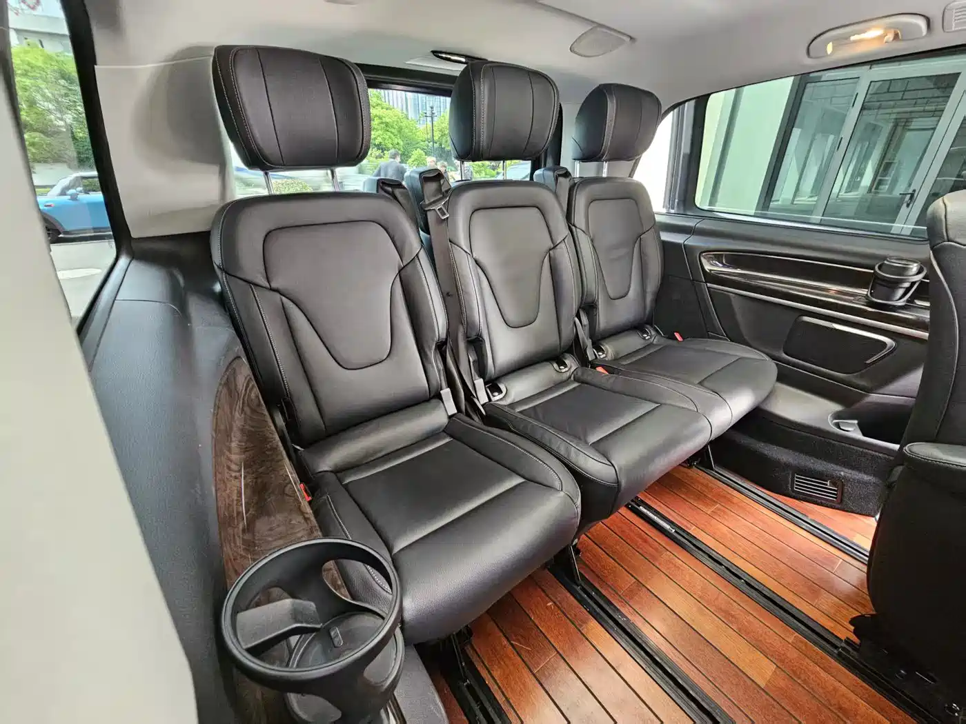 Mercedes-Benz V-Class 2018 V 260 Premium Edition China VI фото 19