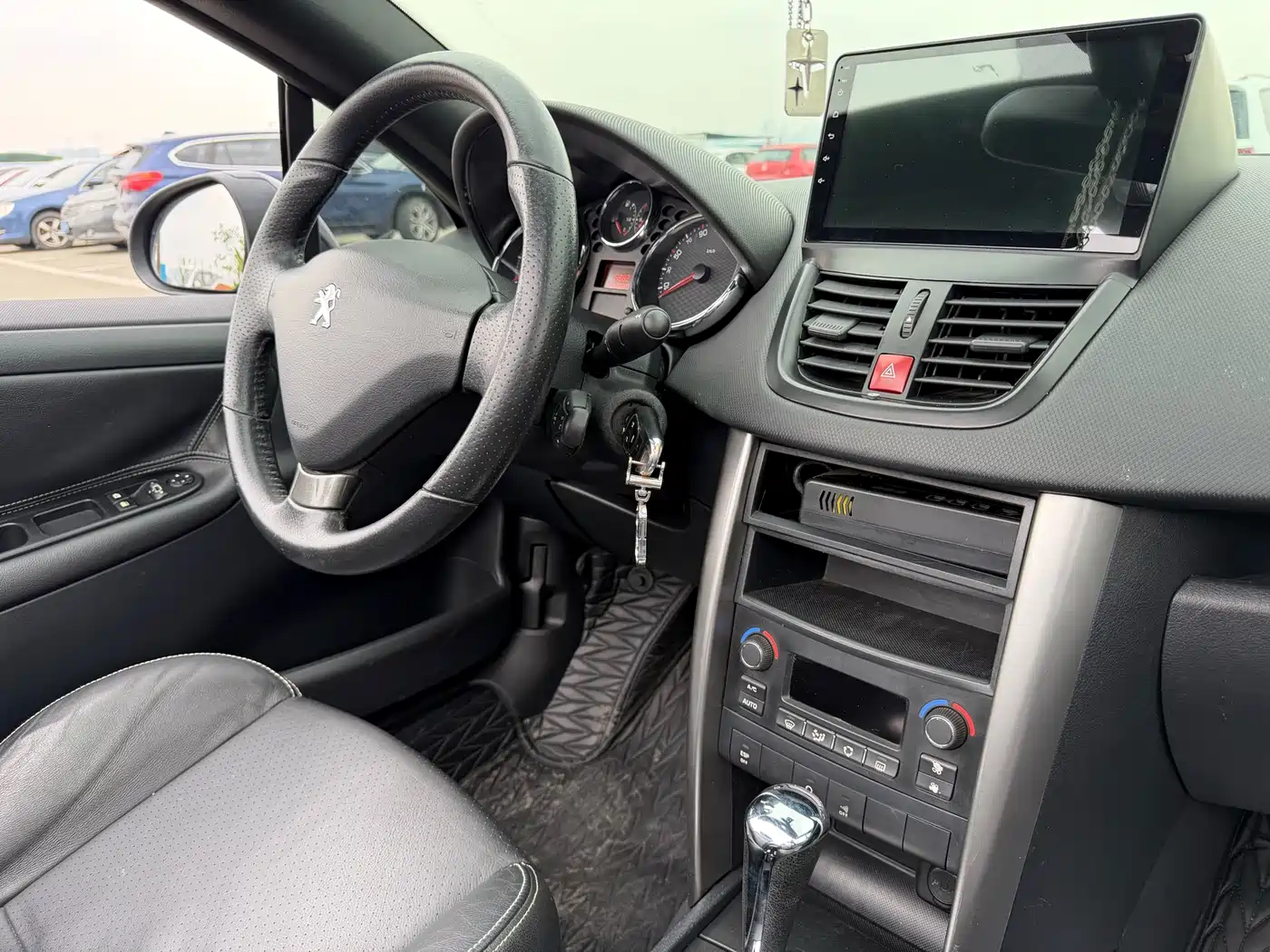 Peugeot 207 (Import) 2013 Model 1.6L CC Automatic Fashion фото 10