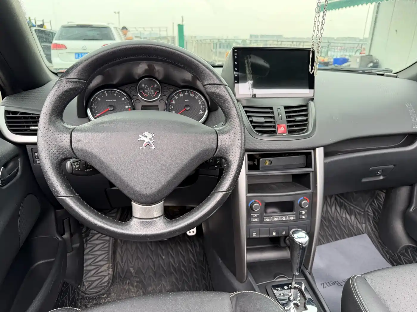 Peugeot 207 (Import) 2013 Model 1.6L CC Automatic Fashion фото 12