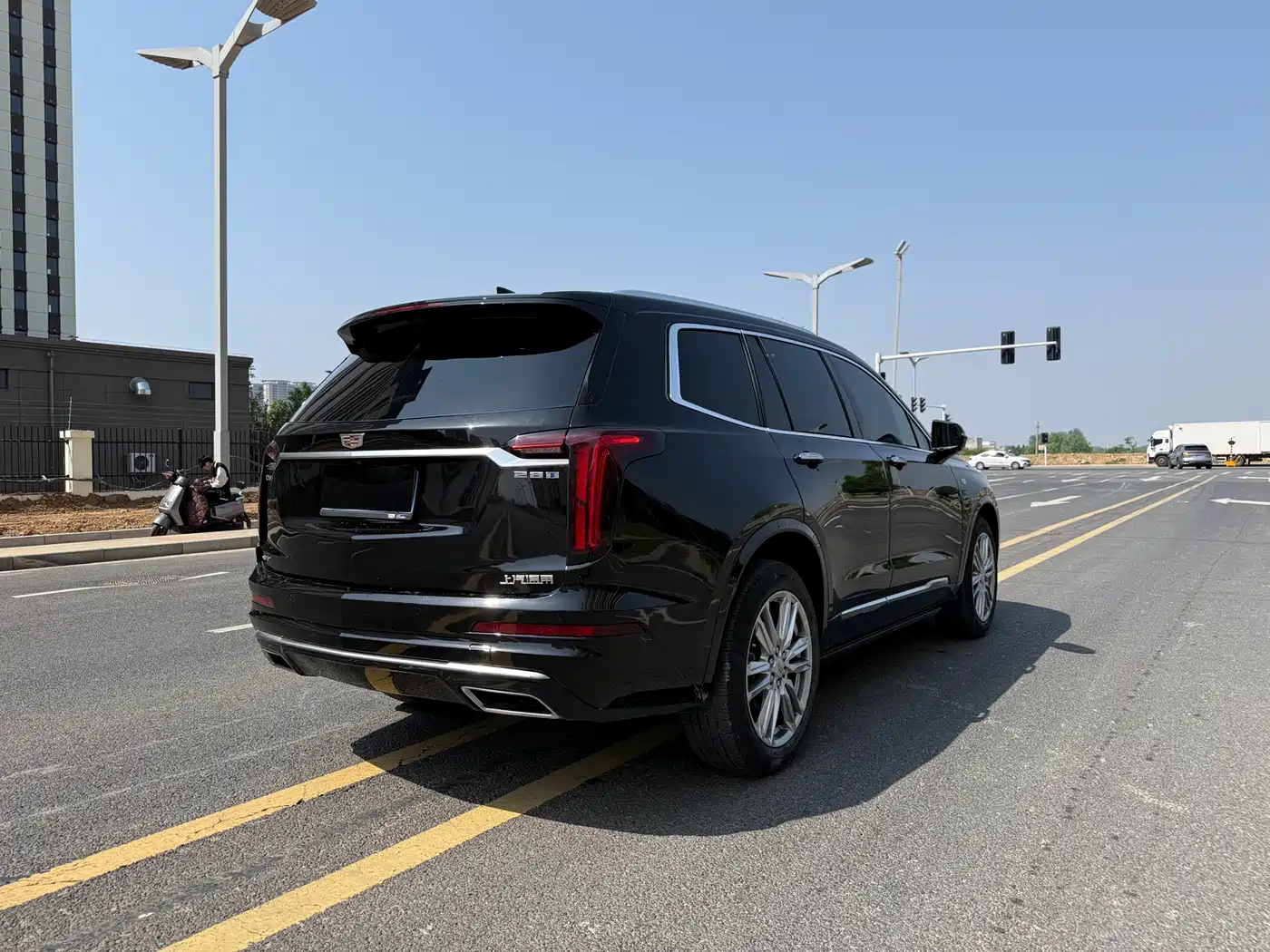 Cadillac XT6 2022 2.0T 6-Seater 4WD Luxury Edition фото 10