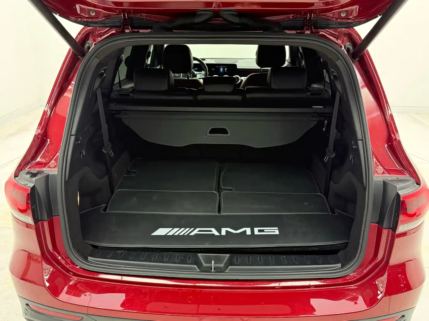 Mercedes-Benz GLB AMG 2022 AMG GLB 35 4MATIC фото 14
