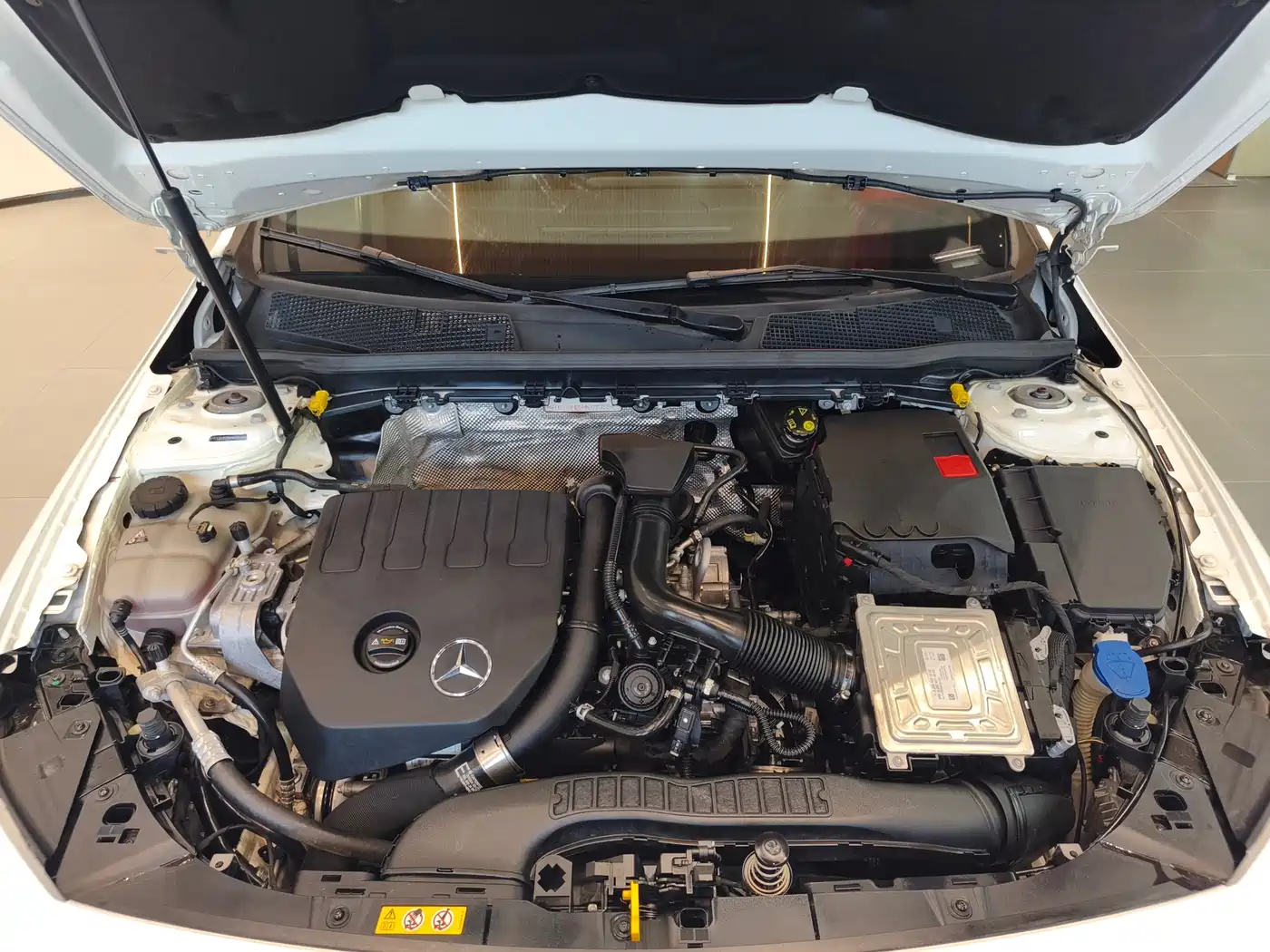 Mercedes-Benz CLA (Import) 2021 CLA 200 фото 14
