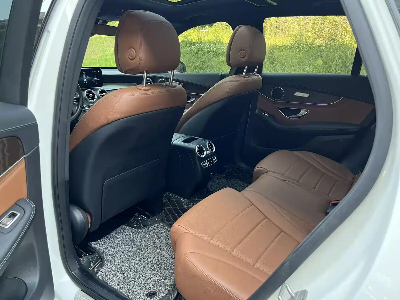 Mercedes-Benz GLC 2020 Facelift GLC 300 L 4MATIC Dynamic фото 7