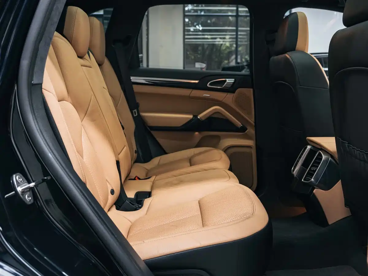 Porsche Cayenne 2016 Cayenne 3.0T фото 12