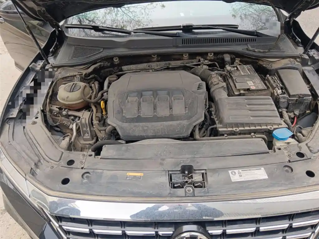 Volkswagen Passat 2020 Facelift 330TSI Luxury China VI фото 11