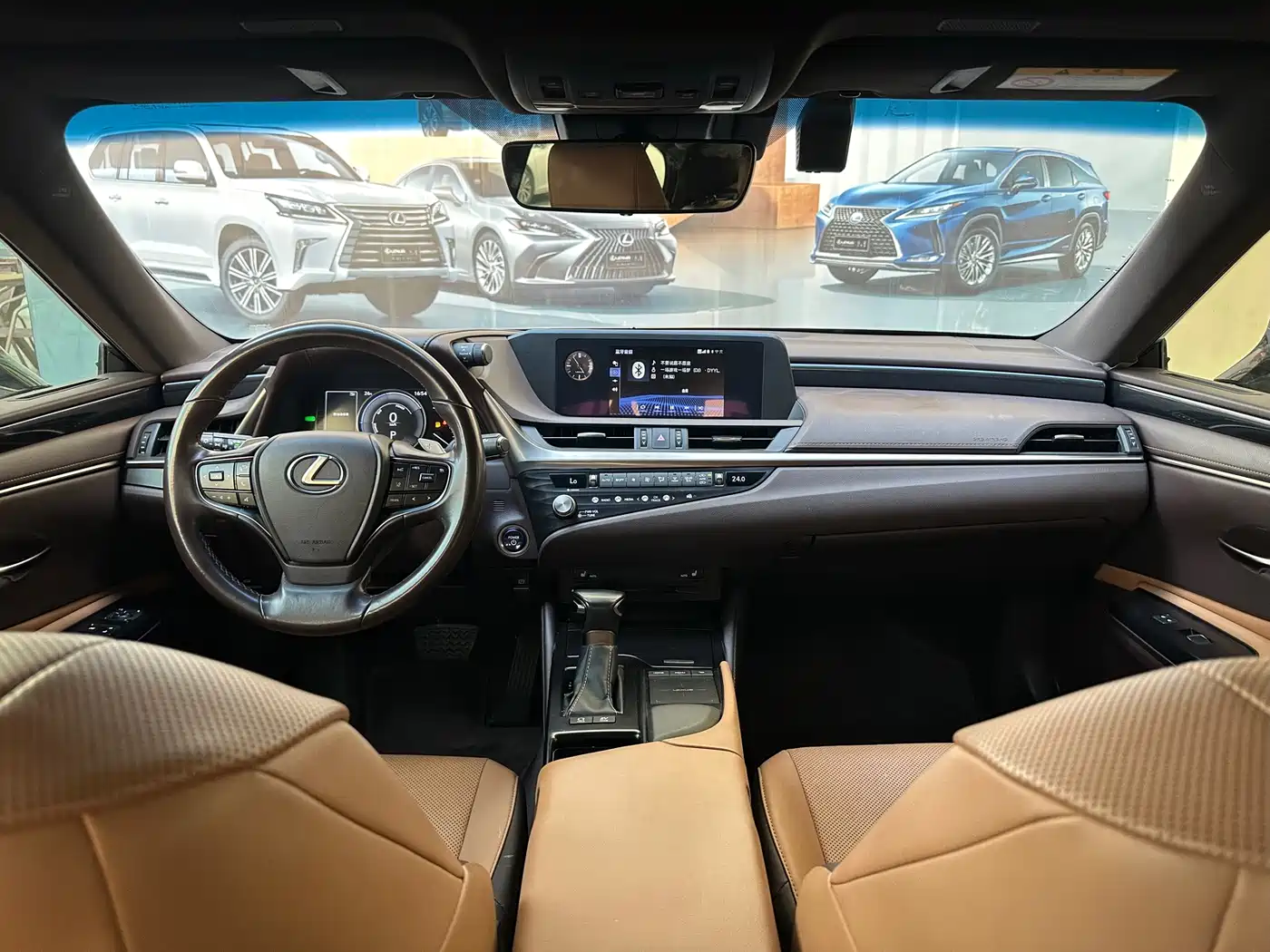 Lexus ES 2020 Model 300h Excellence Edition China V фото 17