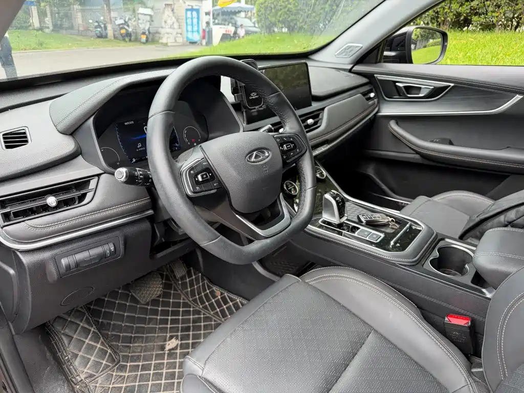 Photo 7 - Chery Tiggo 8