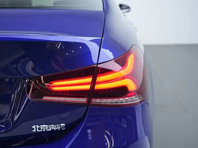 Mercedes-Benz A-Class 2020 Facelift A 200 L Sport Sedan Fashion фото 15