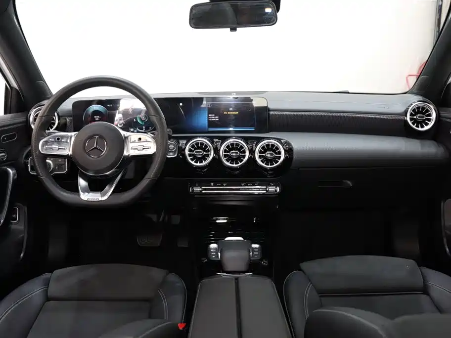 Mercedes-Benz A-Class 2022 Facelift III A 200 L Sport Sedan Fashion фото 12
