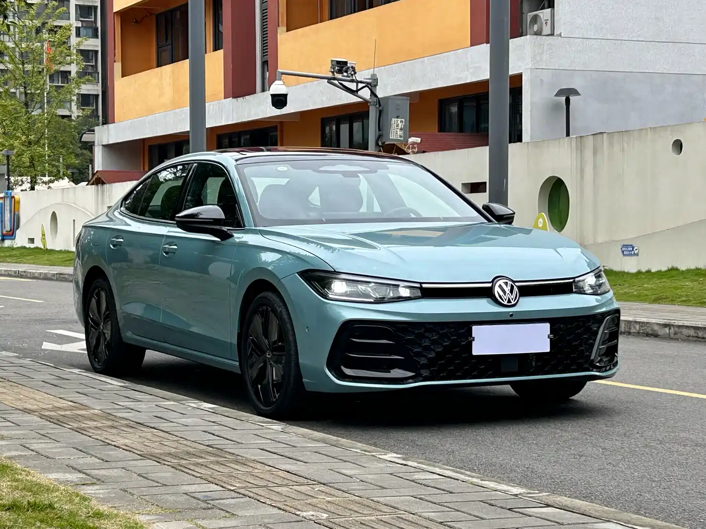 Volkswagen Passat 2025 Model Pro 380TSI Starlight Dragon Premium Edition фото 3