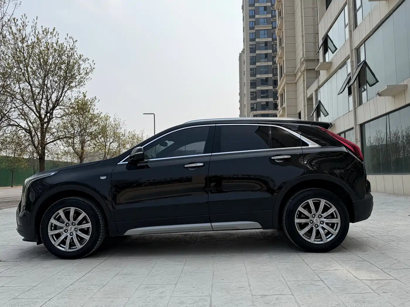 CADILLAC XT4
