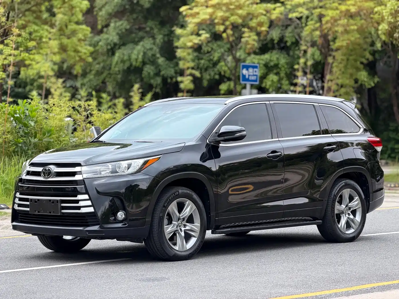 Toyota Highlander 2021 2.0T AWD Luxury 7-Seater
