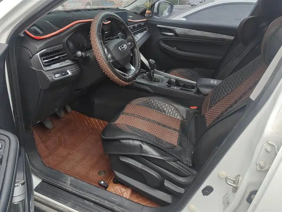 GEELY AUTOMOBILE VISION X6