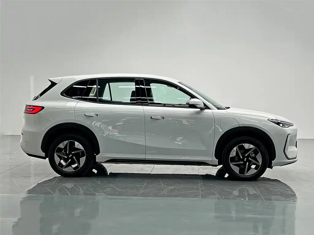 Geely Galaxy Galaxy E5 2026 2024 440km Start Edition