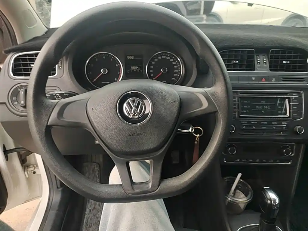 Volkswagen Polo 2015 2014 1.4L Automatic Comfort Edition
