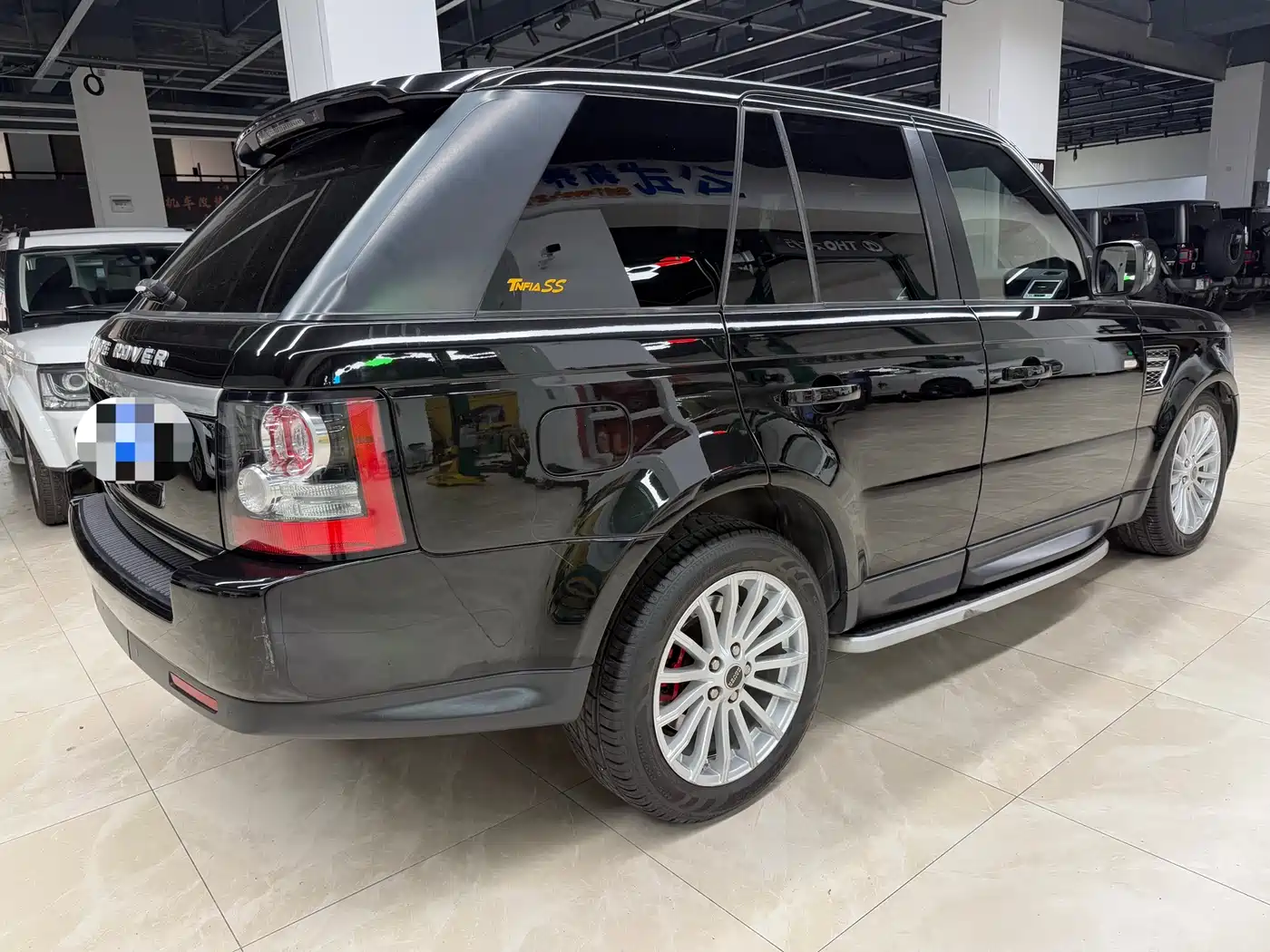 Land Rover Range Rover Sport 2012 3.0 TDV6 HSE Diesel Version фото 9