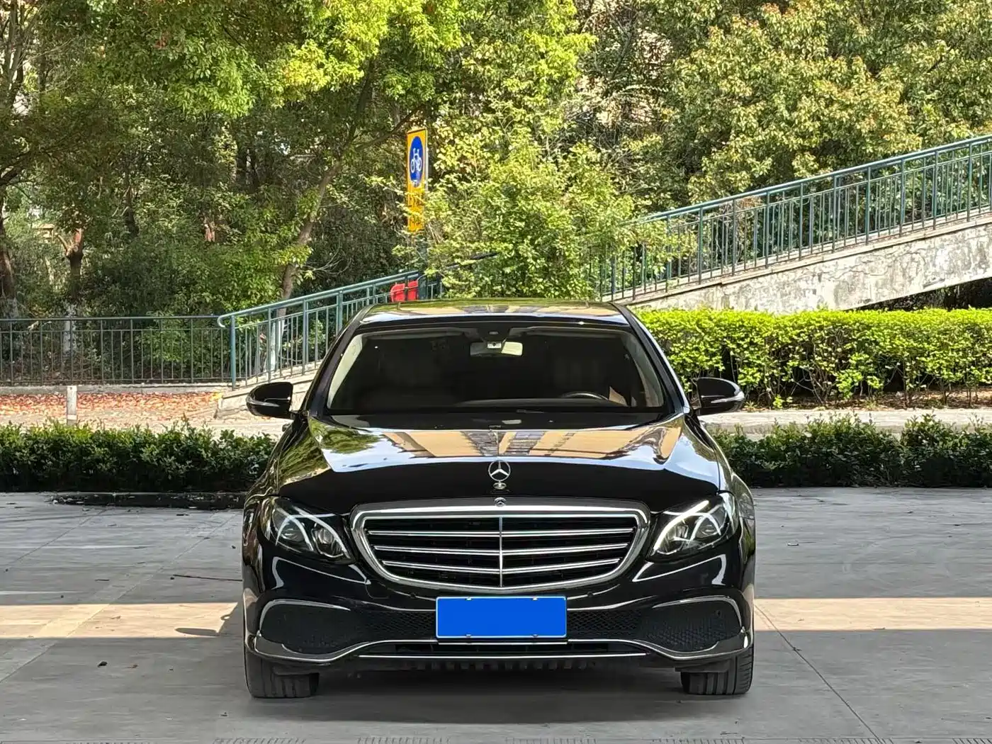 Mercedes-Benz E-Class 2019 E 200 L фото 2