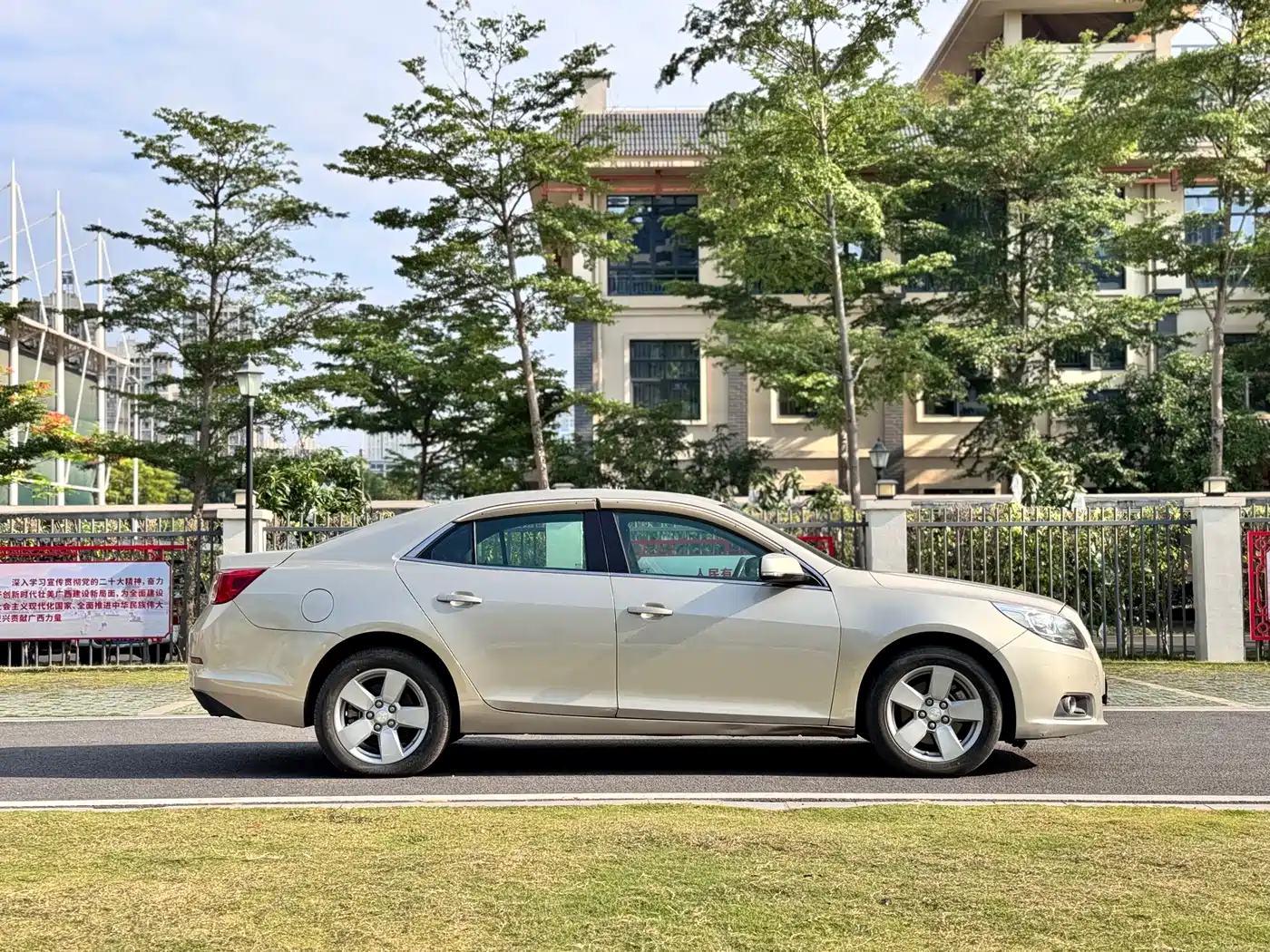 Chevrolet Malibu 2014 1.6T Automatic Comfort фото 5