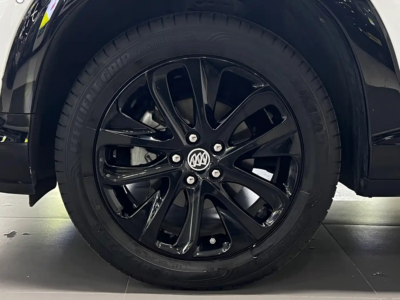 Buick Encore 2020 20T CVT Luxury Edition фото 11
