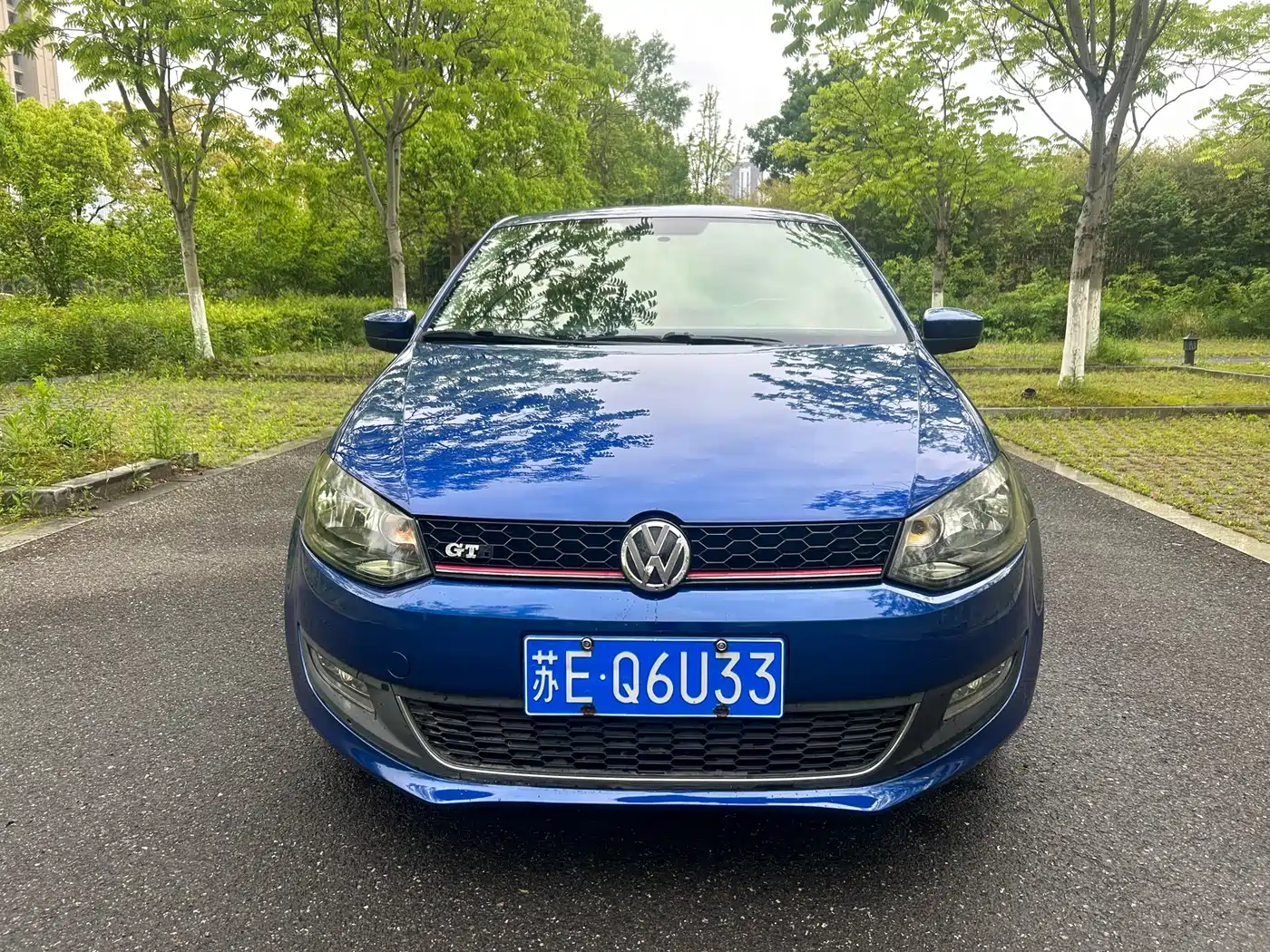 Volkswagen Polo 2011 1.6L Automatic Cool Edition фото 2