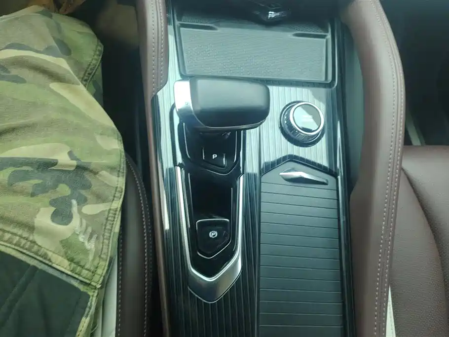 GEELY AUTOMOBILE XINGYUE L