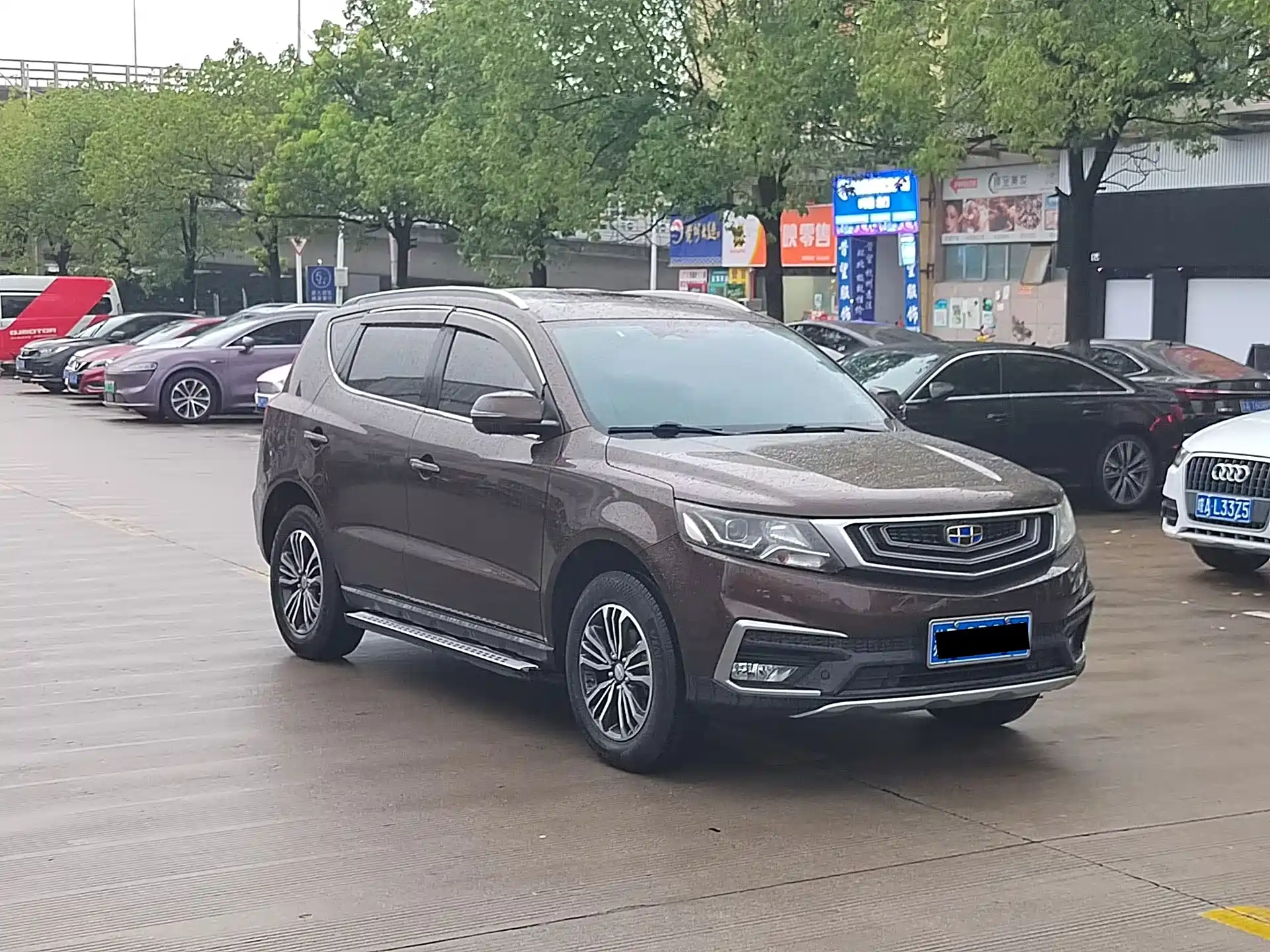 Photo 3 - Geely Emgrand X6