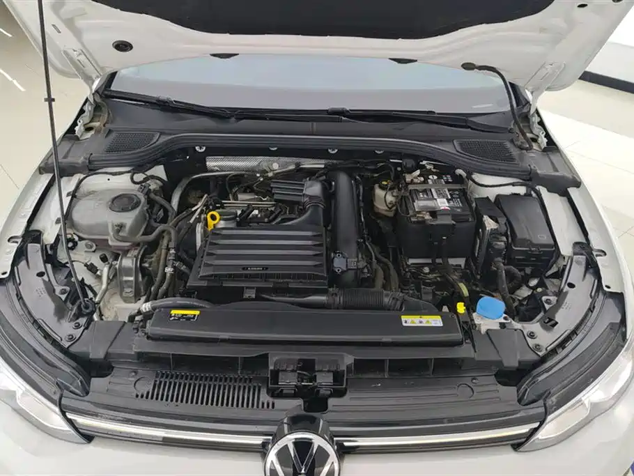 Volkswagen Golf 2023 Facelift 280TSI DSG Pro фото 10