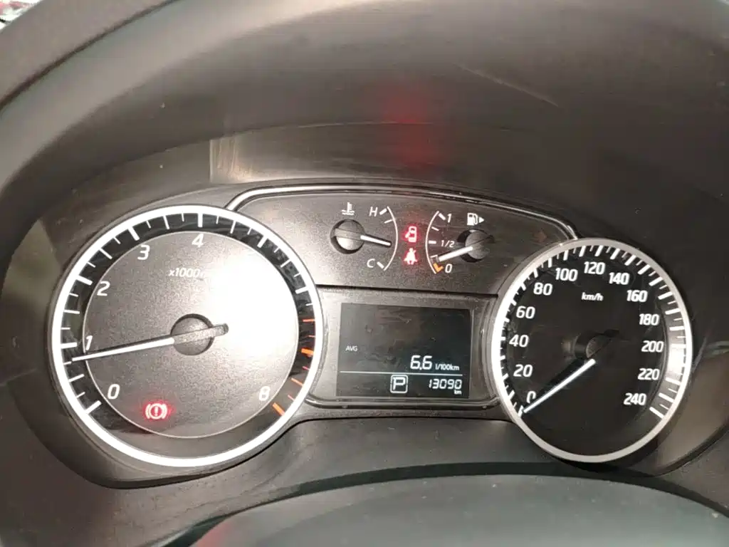 Nissan SYLPHY, миниатюра 12