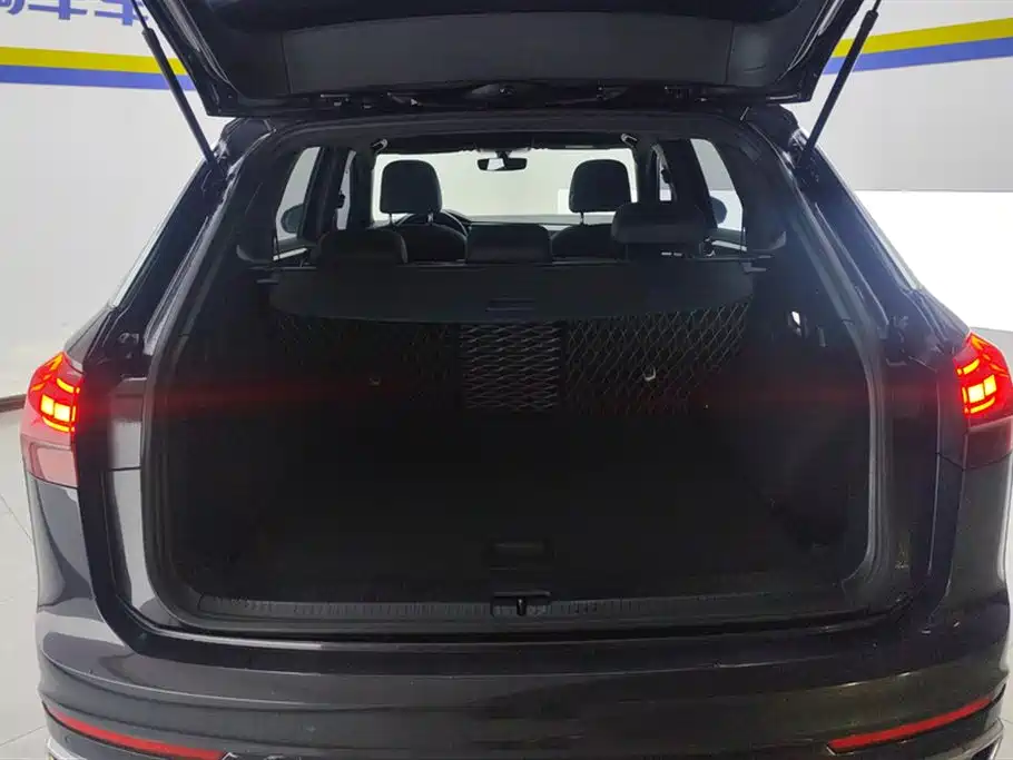 Volkswagen Tayron 2020 380TSI 4WD R-Line Smart Edition фото 4