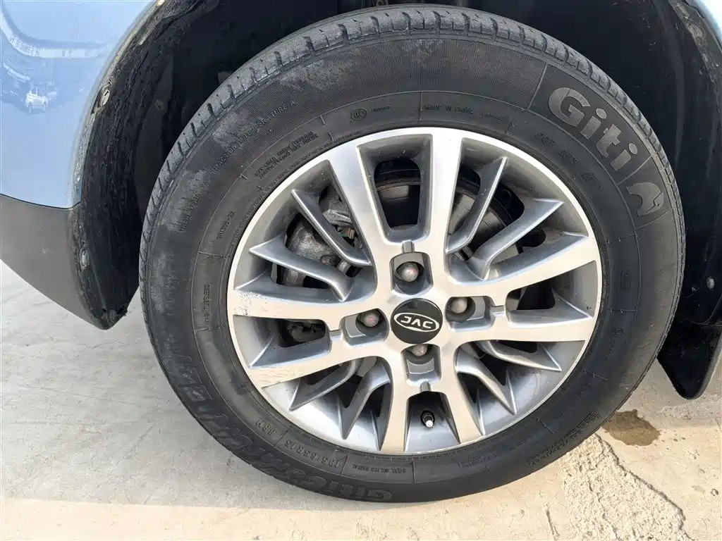 JIANGQI GROUP JAC IEV6E