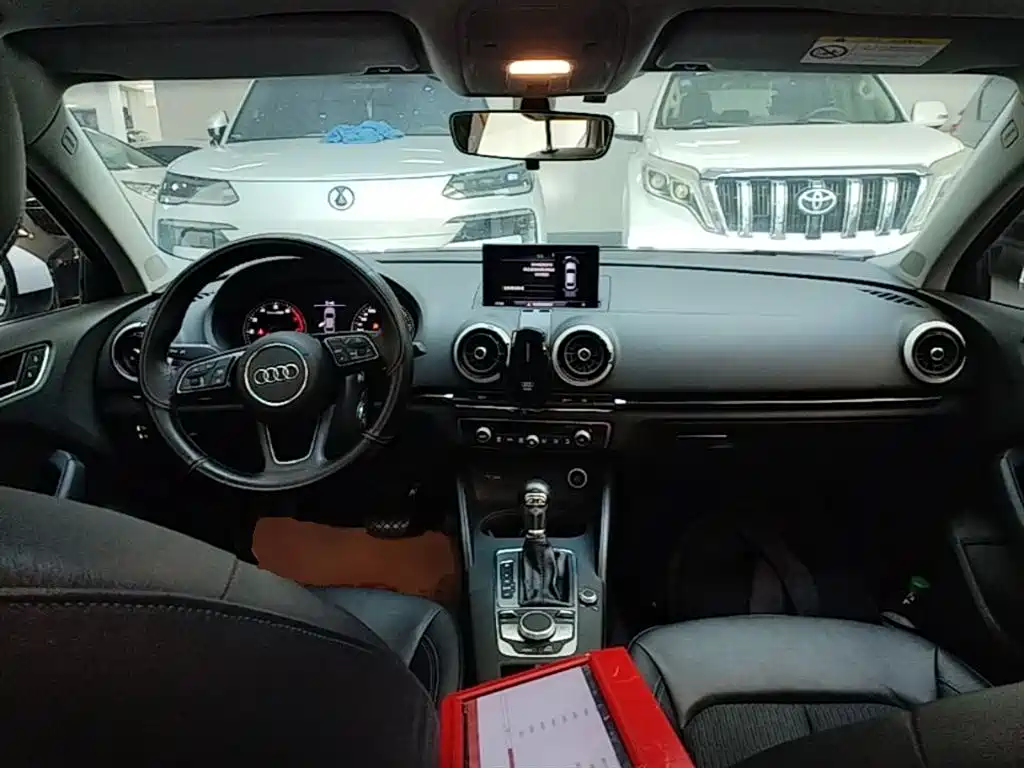 Audi A3 2019 Limousine 35 TFSI Fashion China VI фото 10