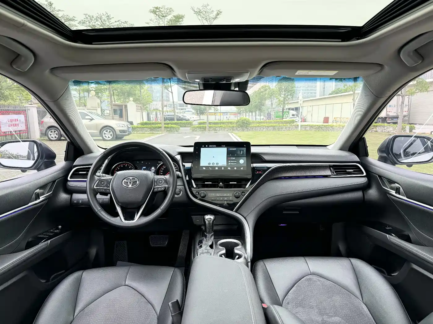 Toyota Camry 2021 2.0S Sporty Edition фото 15