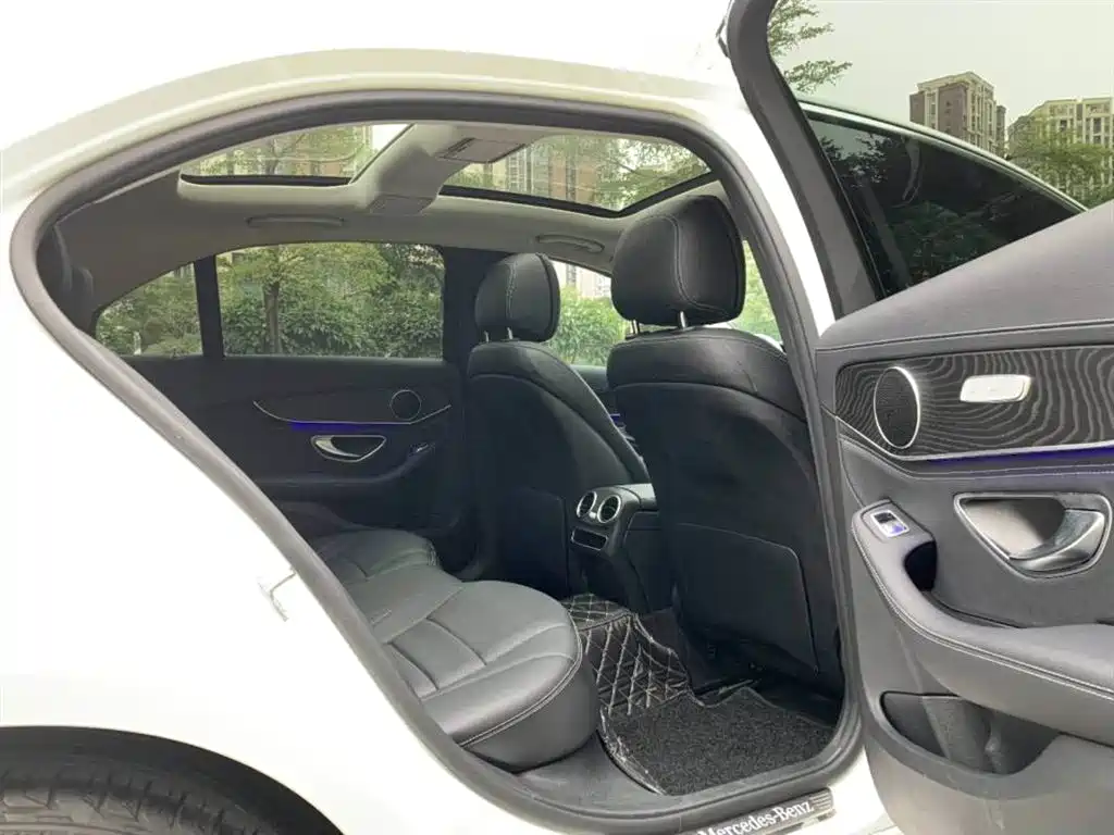 Mercedes-Benz C-Class 2019 Facelift C 260 L Sport фото 11