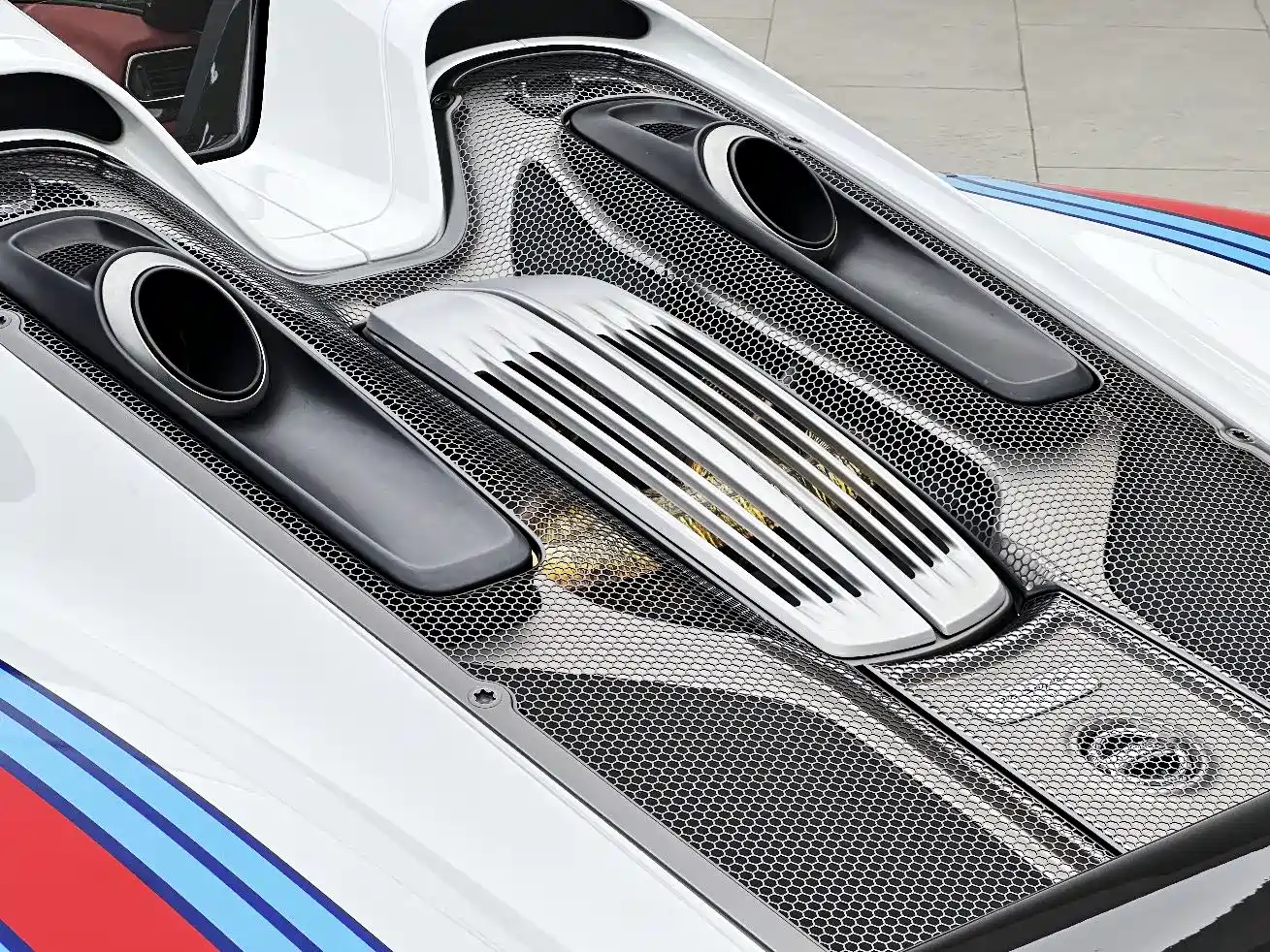 Porsche 918 Spyder 2016 2014 4.6L