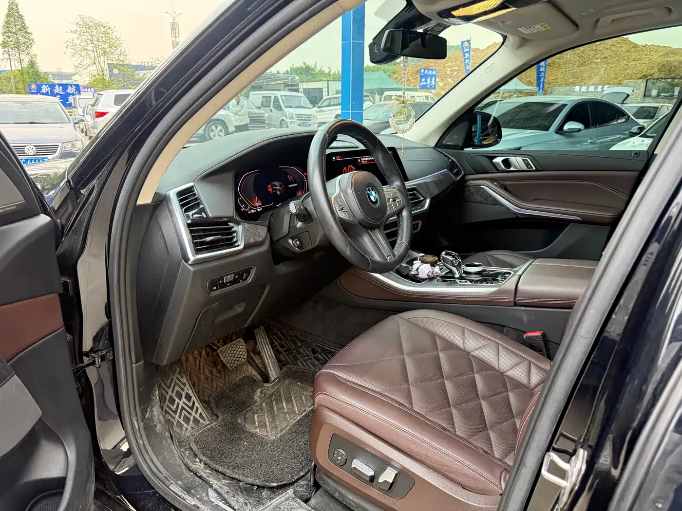 BMW X5 2023 xDrive 30Li M Sport Package фото 4