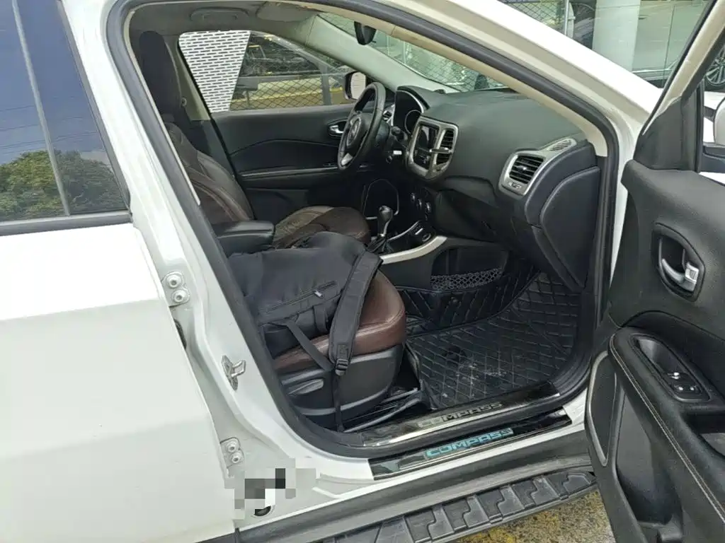 Jeep Compass 2017 2017 200T Auto Premium Edition