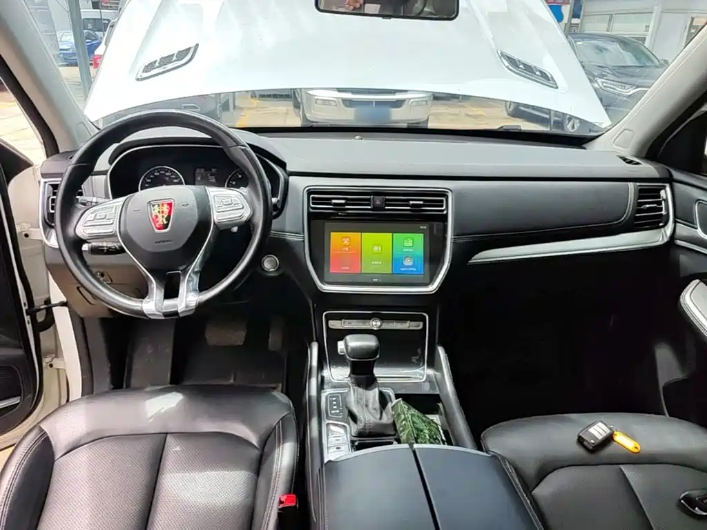 Roewe RX8 2023 2019 30T 2WD Flagship Edition
