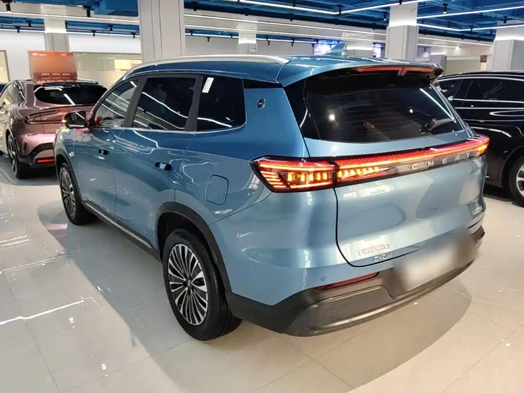 2025 Chery Tiggo 8 PLUS C-DM