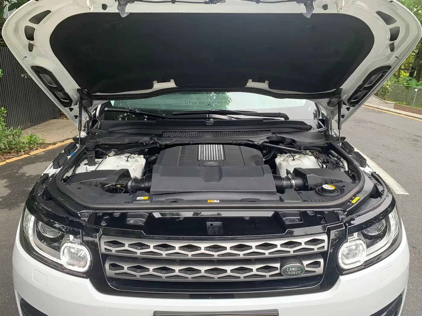 Фото 23 - Land Rover Range Rover Sport