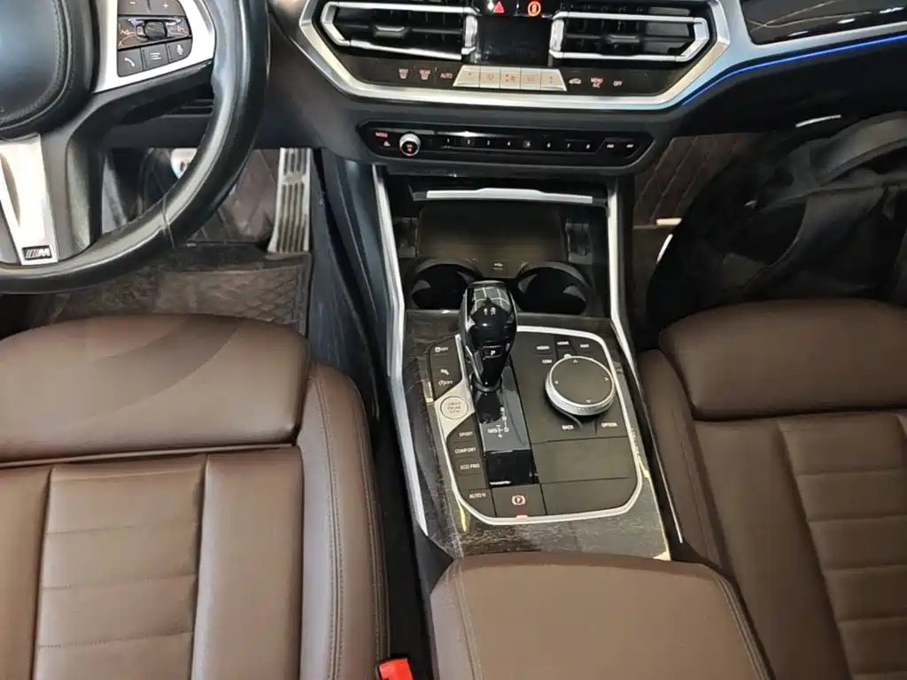 BMW 3-SERIES