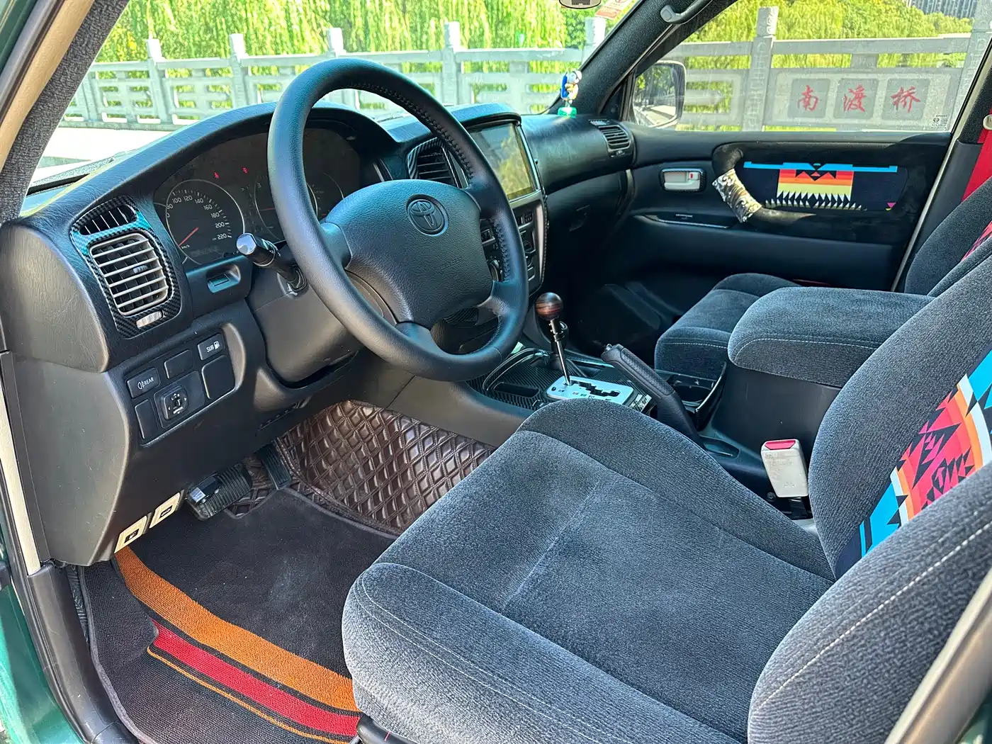Toyota Land Cruiser 2005 4.7L Automatic GX-R фото 4