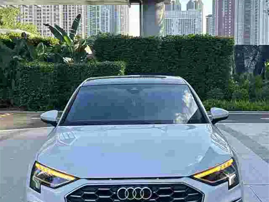 Фото 2 - Audi A3