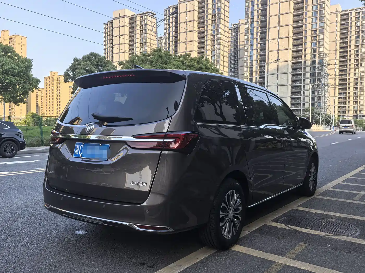 Buick GL8 2023 Land Business Class 652T Luxury фото 4