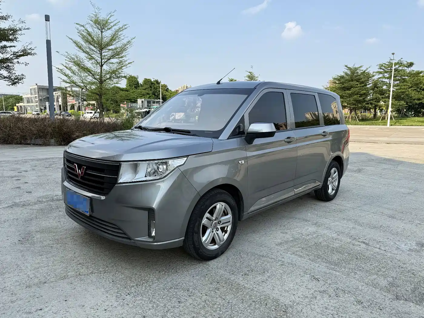 Wuling Motors Wuling Hongguang PLUS 2021 2021 Commercial Version 1.5L Manual Standard 7-Seater